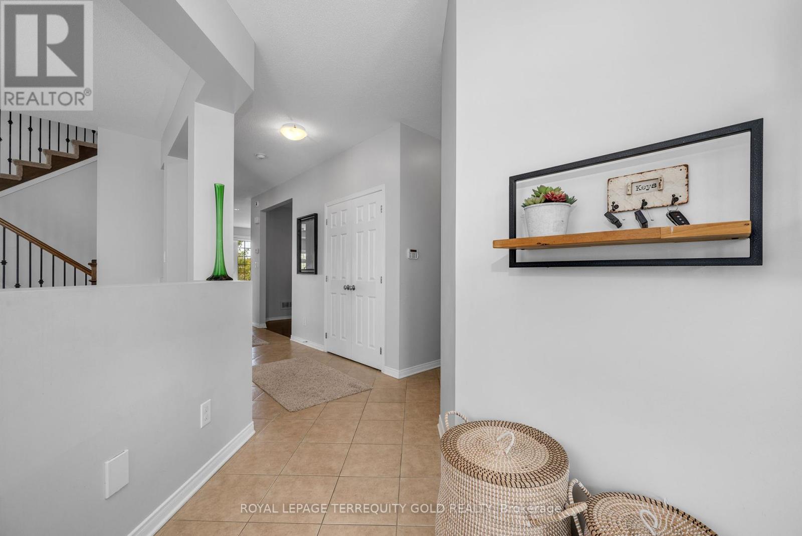 433 Callisto Way, Ottawa, Ontario  K2J 0Z3 - Photo 5 - X12373683
