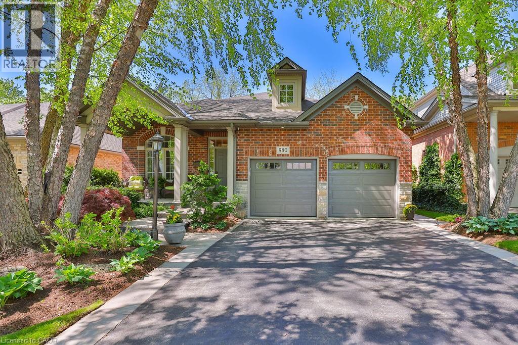 980 Gorton Avenue, Burlington, Ontario  L7T 1S5 - Photo 1 - 40765077