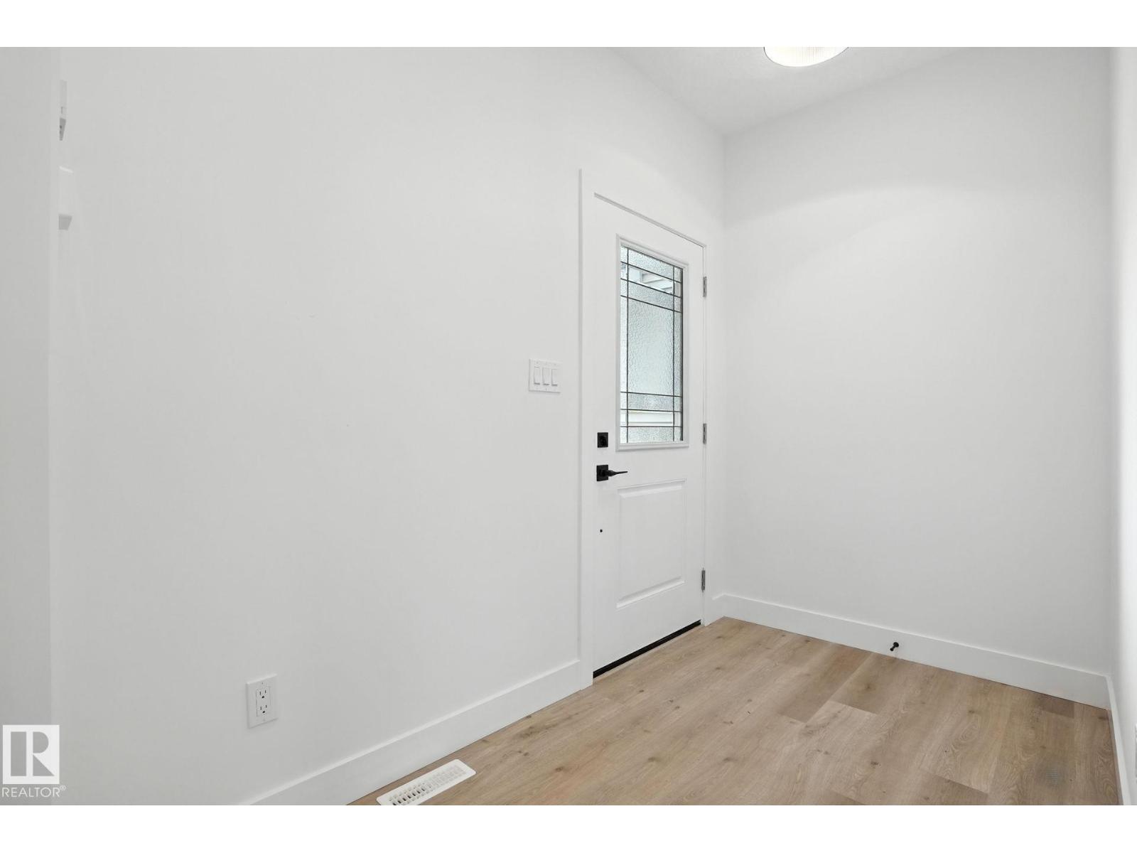 Property at 123 Hilton CV image 2