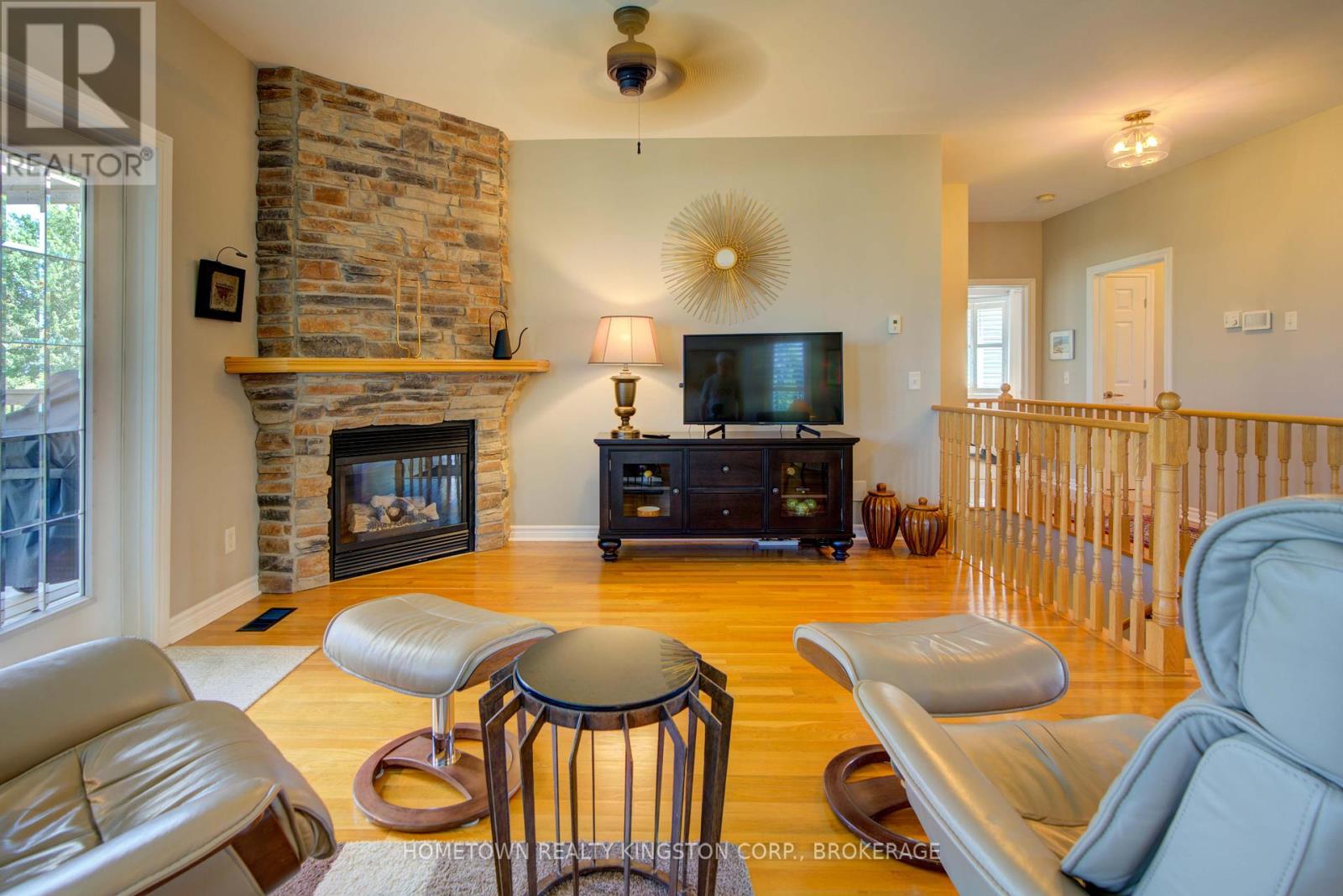 52 Glenora Drive, Loyalist, Ontario  K0H 1G0 - Photo 11 - X12373988