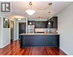 223 555 Franklyn St Old City