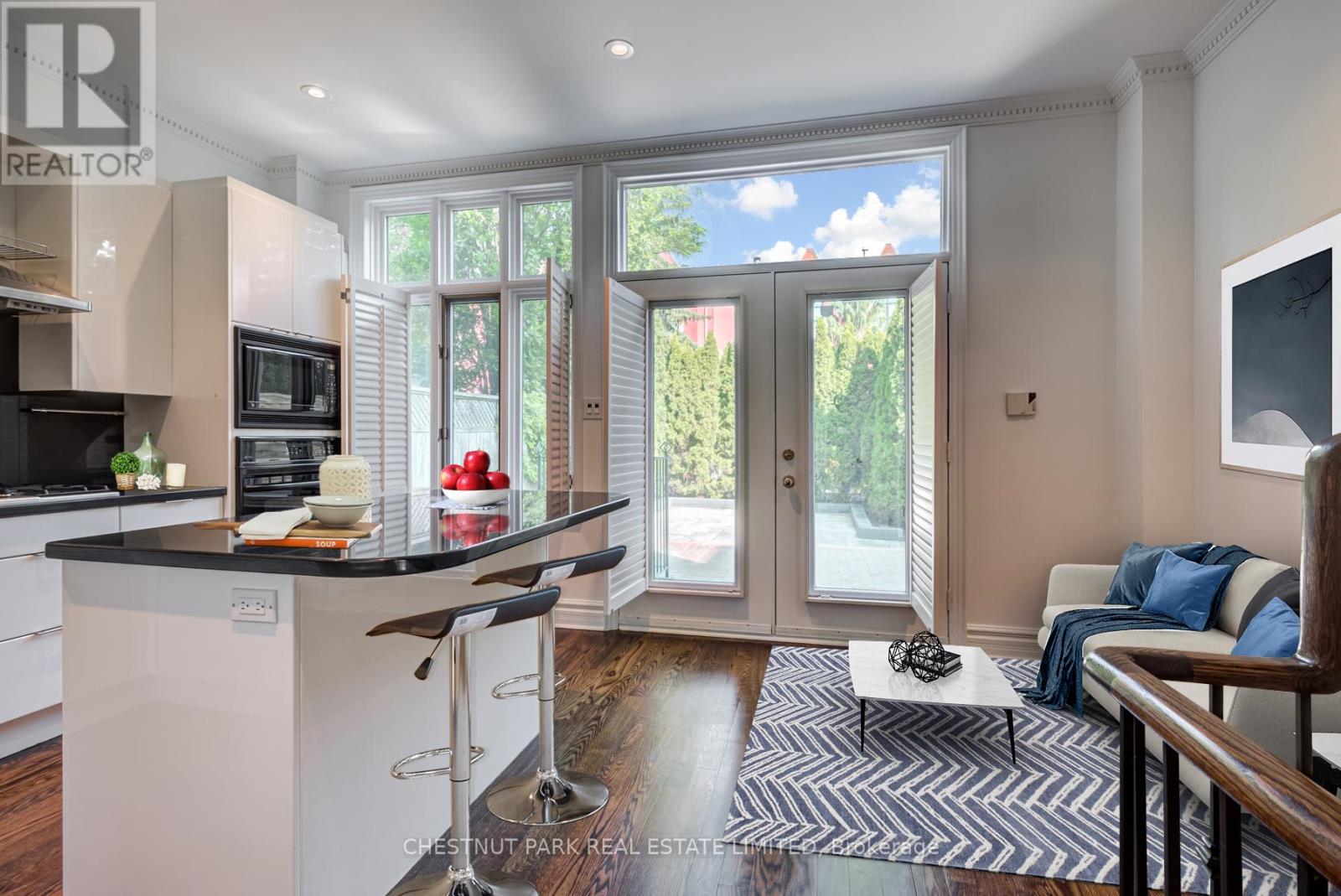 Property at 28 MARLBOROUGH AVENUE image 3