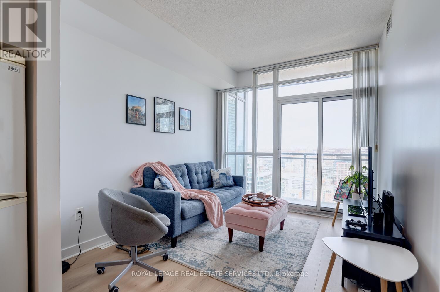 3515 - 15 Iceboat Terrace, Toronto, Ontario  M5V 4A5 - Photo 10 - C12373883
