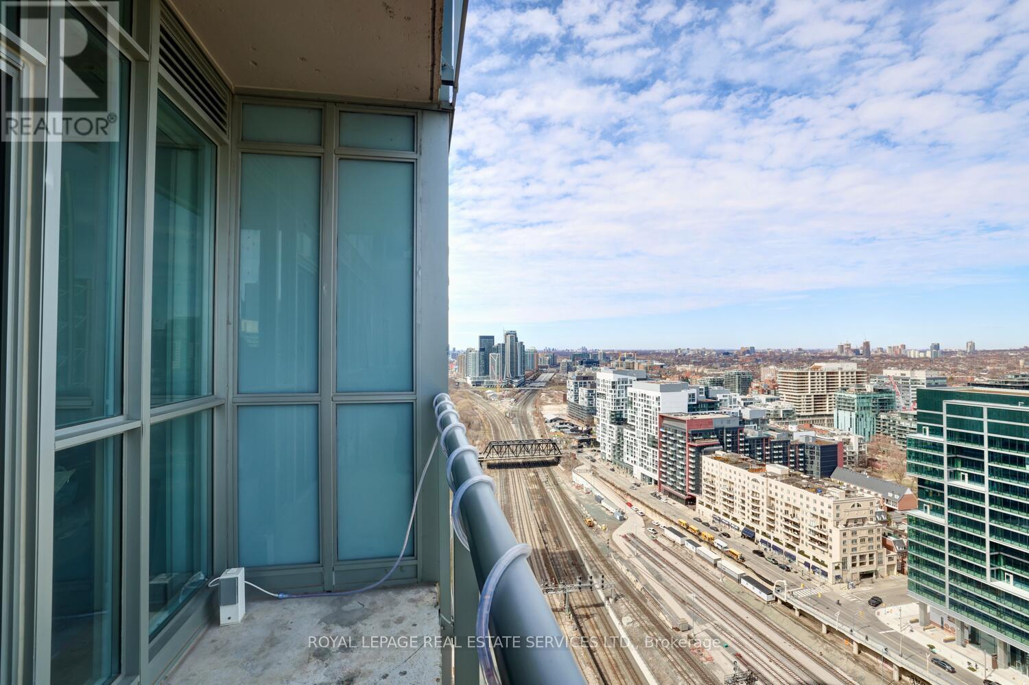 3515 - 15 Iceboat Terrace, Toronto, Ontario  M5V 4A5 - Photo 17 - C12373883
