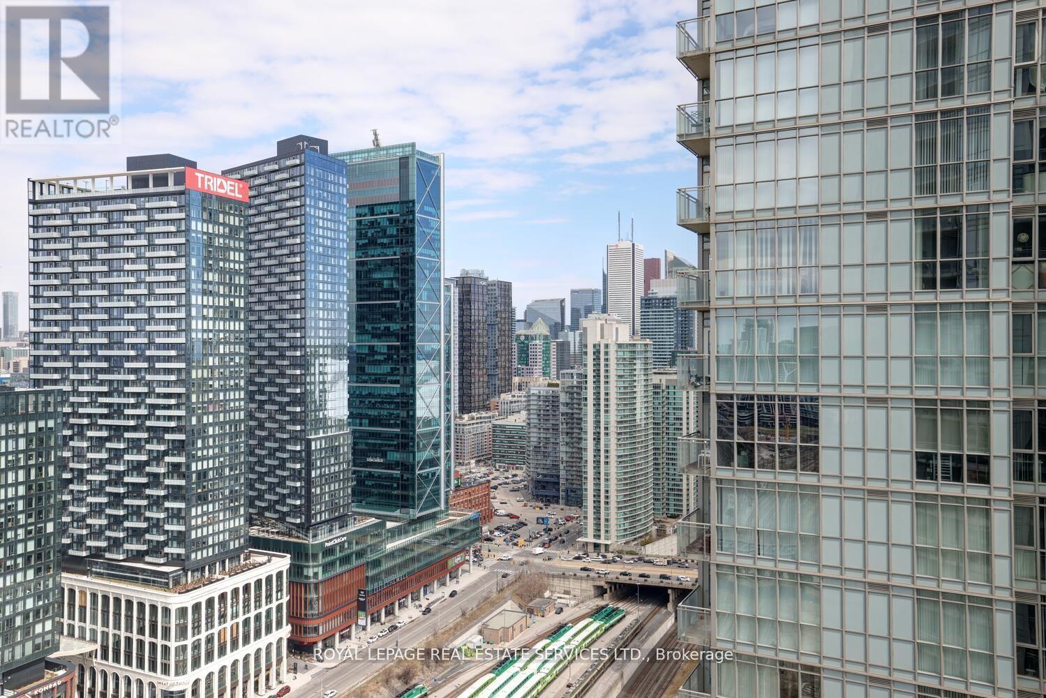 3902 - 21 Iceboat Terrace, Toronto, Ontario  M5V 4A9 - Photo 24 - C12373888