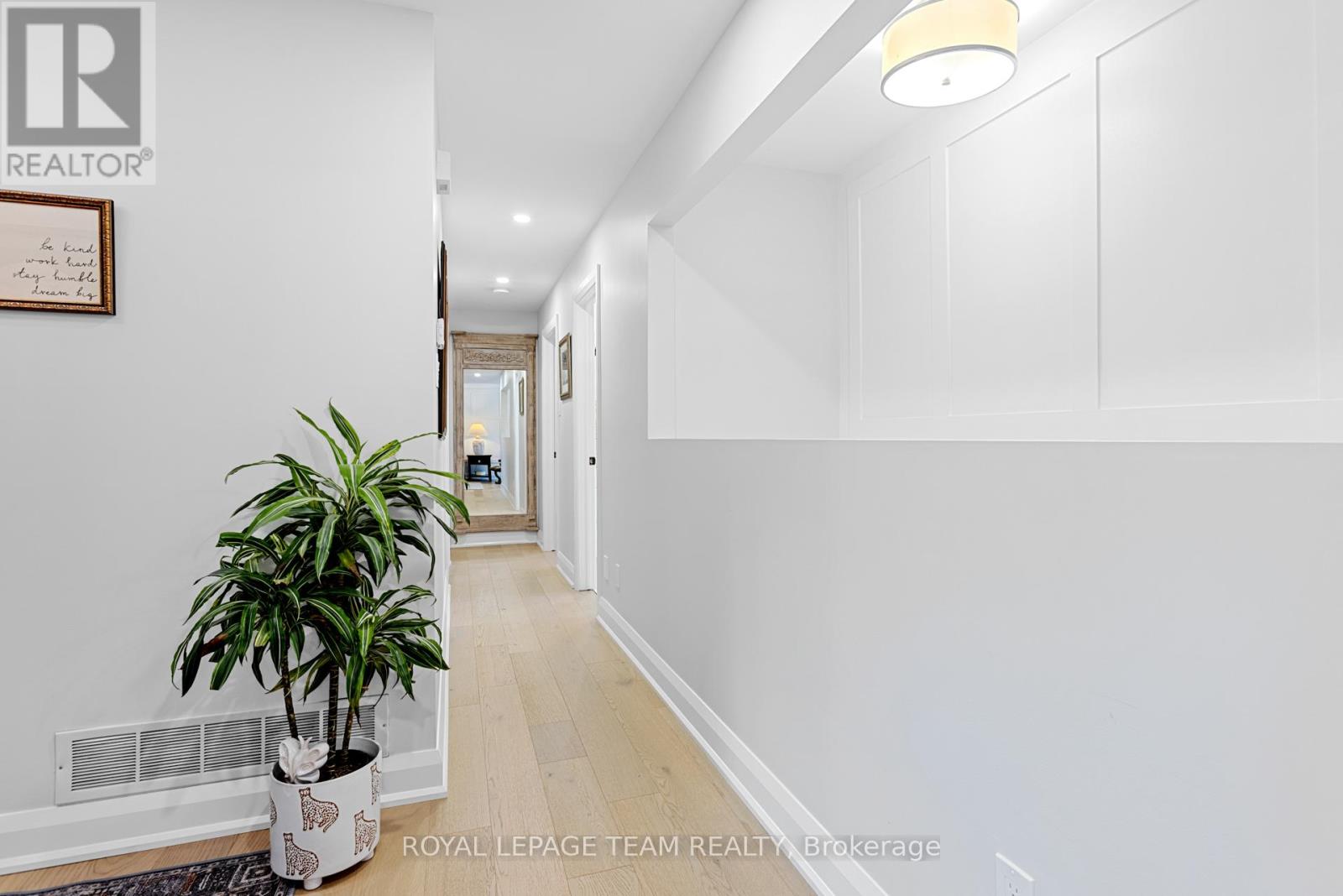 2248 Wallingford Way, Ottawa, Ontario  K0A 2T0 - Photo 20 - X12373978