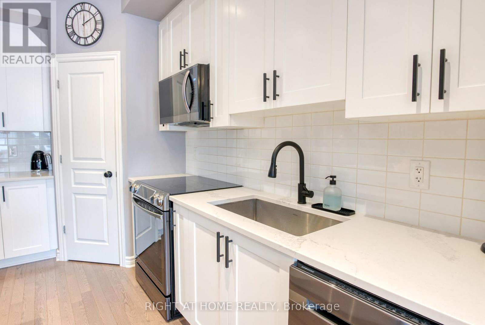 1148 Beckett Crescent, Ottawa, Ontario  K2S 0Z2 - Photo 10 - X12374009