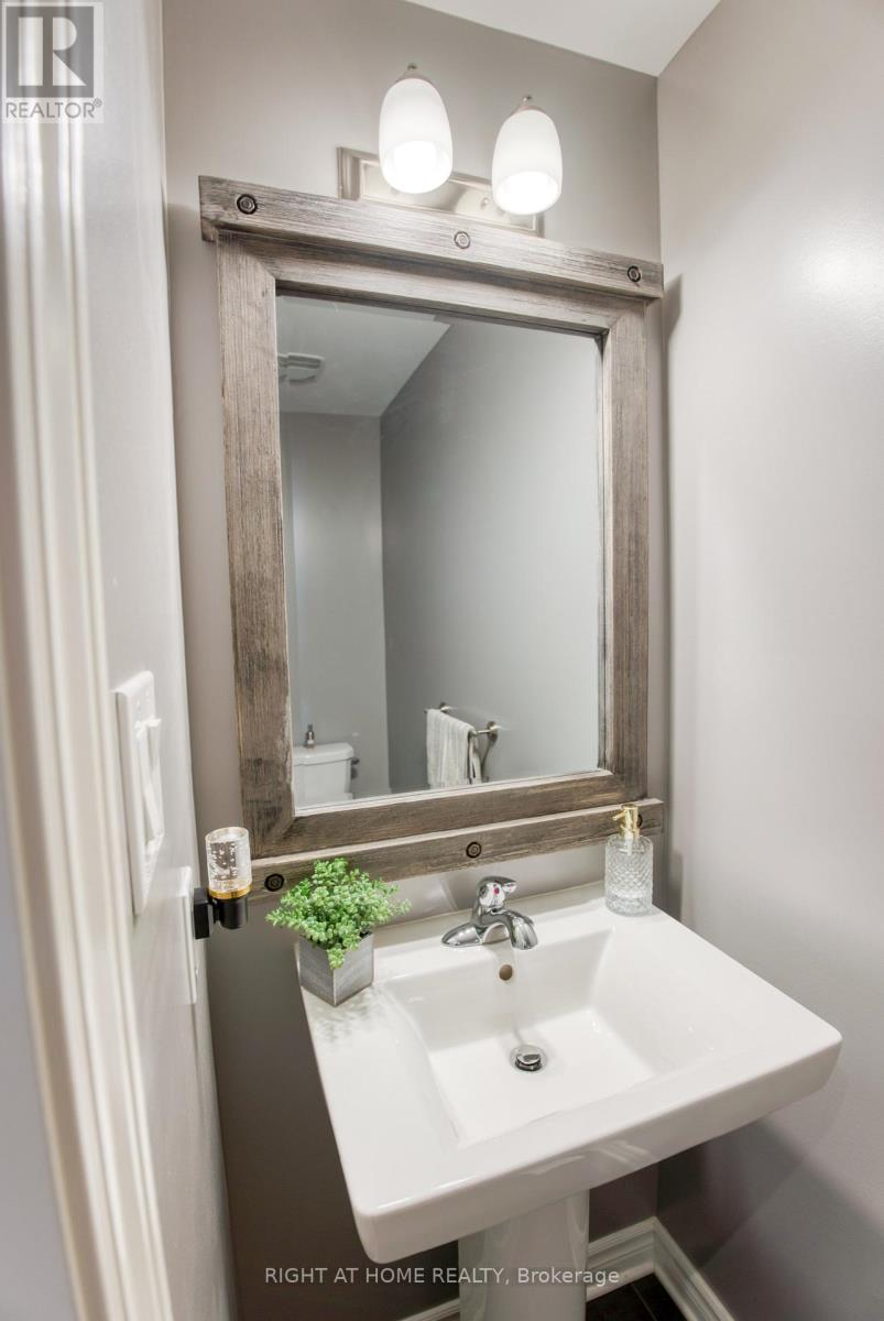 1148 Beckett Crescent, Ottawa, Ontario  K2S 0Z2 - Photo 23 - X12374009