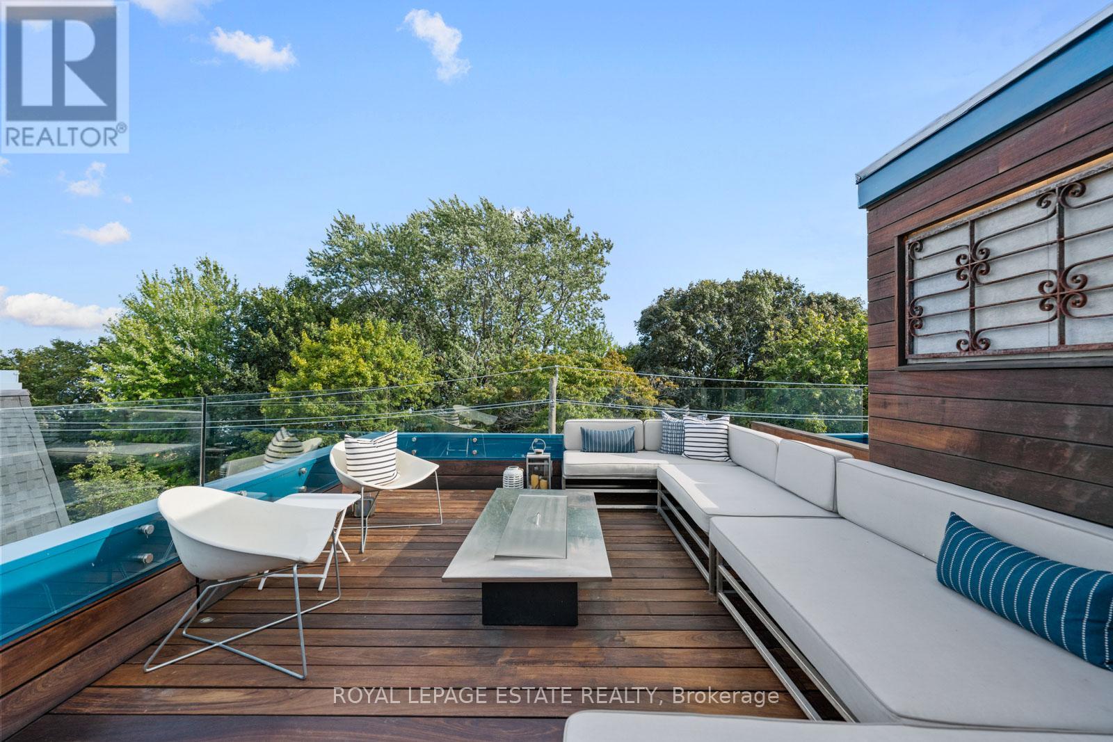 62 Hubbard Boulevard, Toronto, Ontario  M4E 1A4 - Photo 33 - E12373872