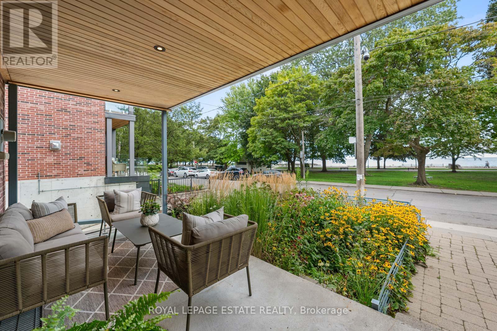 Property at 62 HUBBARD BOULEVARD image 5