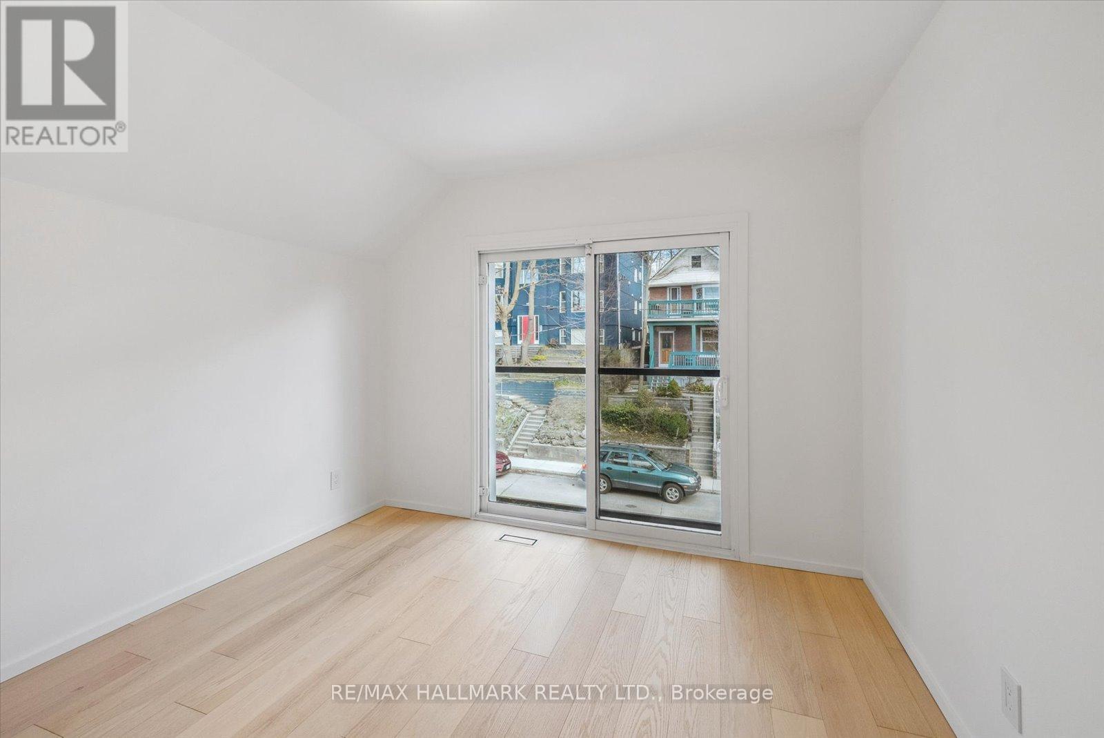 7 Ivy Avenue, Toronto, Ontario  M4L 2H6 - Photo 28 - E12373920