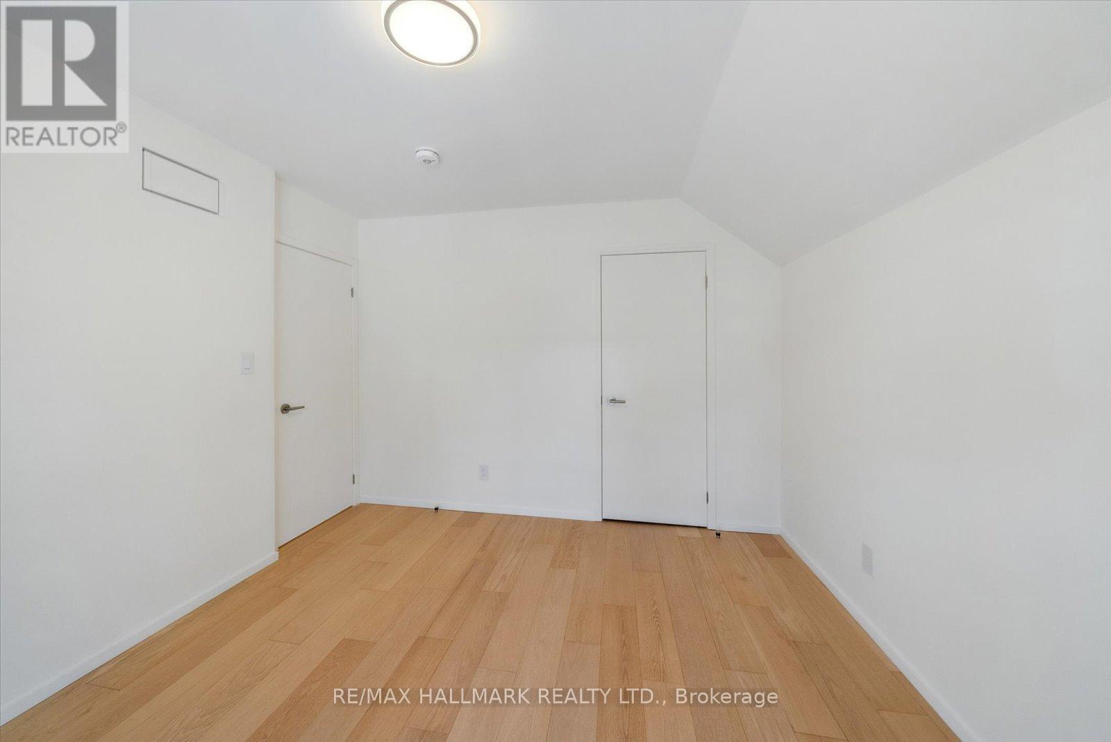 7 Ivy Avenue, Toronto, Ontario  M4L 2H6 - Photo 29 - E12373920