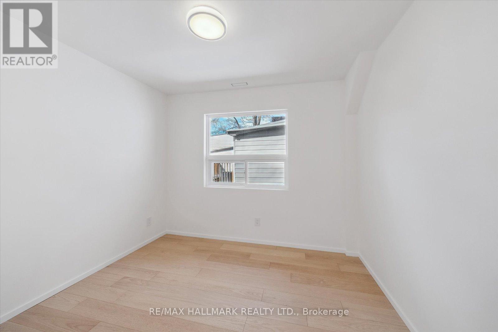 7 Ivy Avenue, Toronto, Ontario  M4L 2H6 - Photo 32 - E12373920