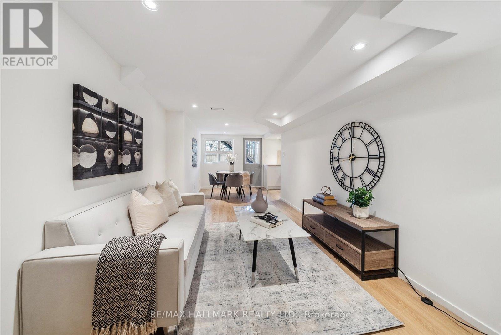 7 Ivy Avenue, Toronto, Ontario  M4L 2H6 - Photo 37 - E12373920