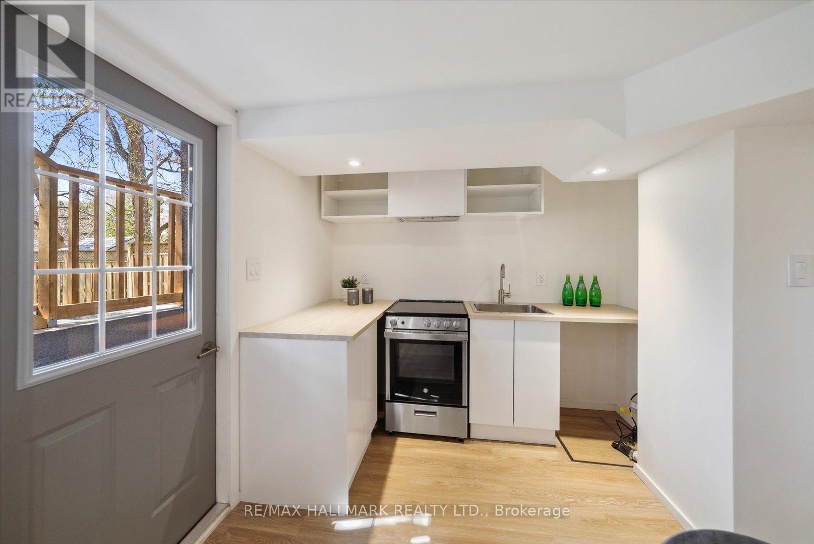7 Ivy Avenue, Toronto, Ontario  M4L 2H6 - Photo 40 - E12373920