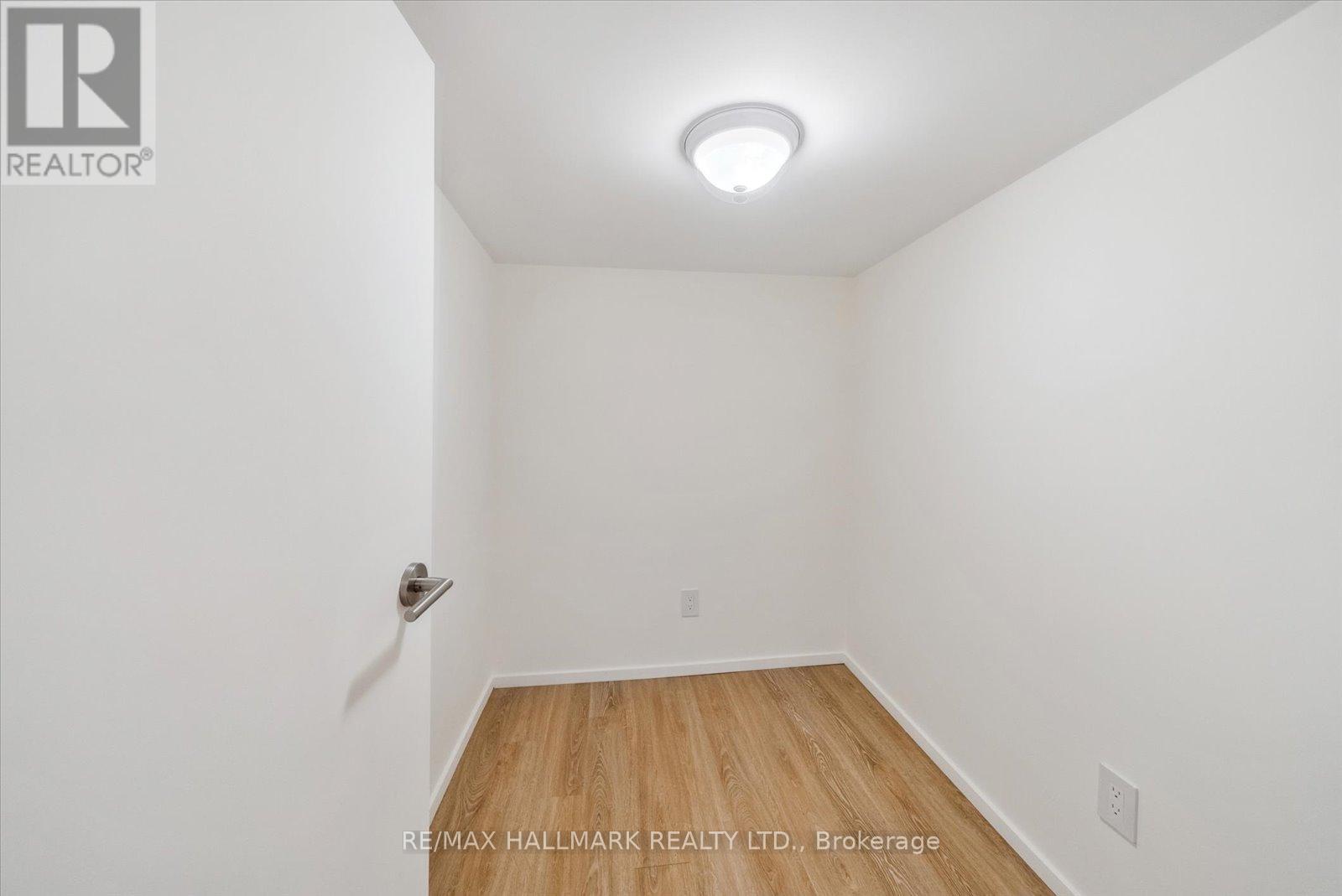 7 Ivy Avenue, Toronto, Ontario  M4L 2H6 - Photo 43 - E12373920