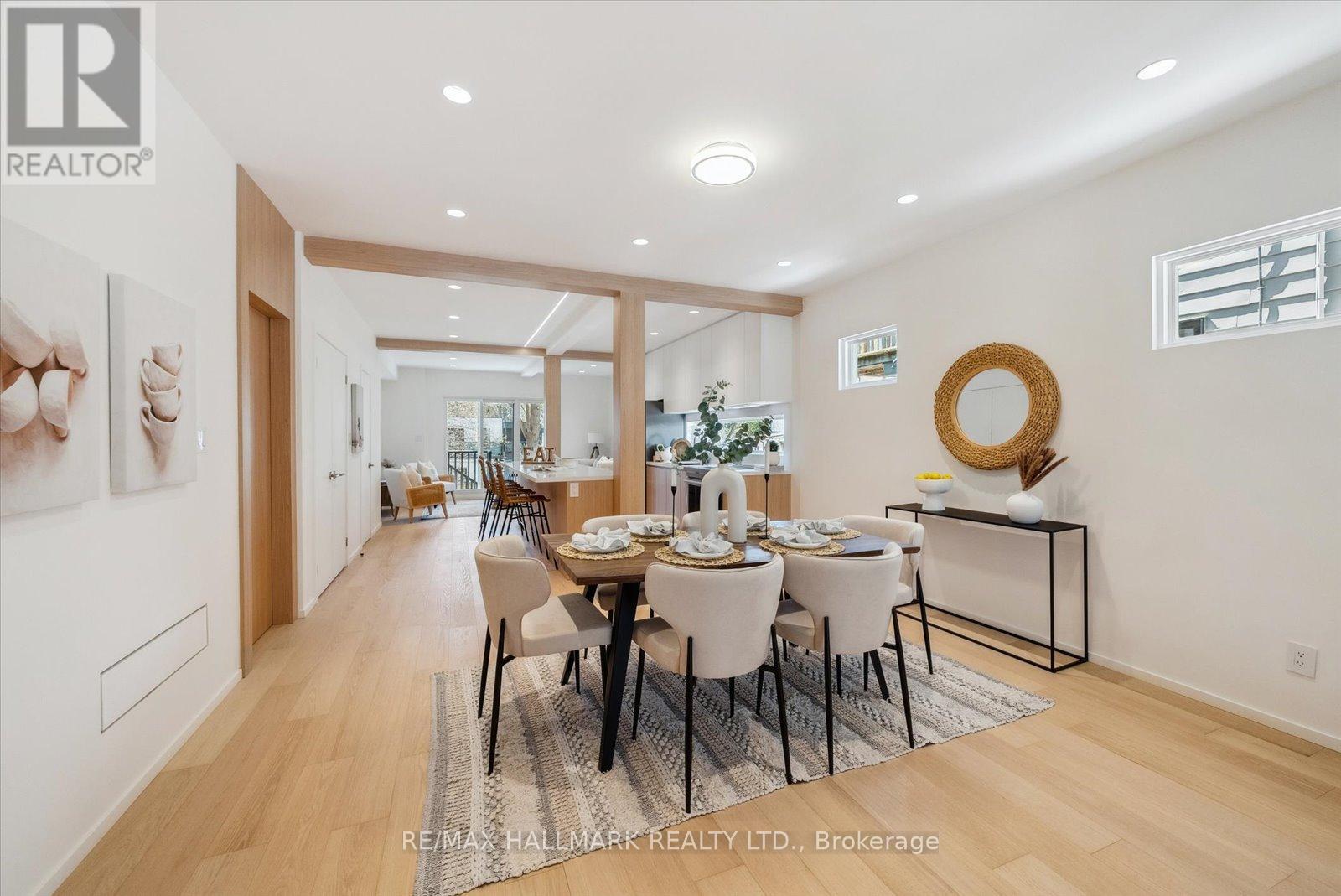 7 Ivy Avenue, Toronto, Ontario  M4L 2H6 - Photo 8 - E12373920