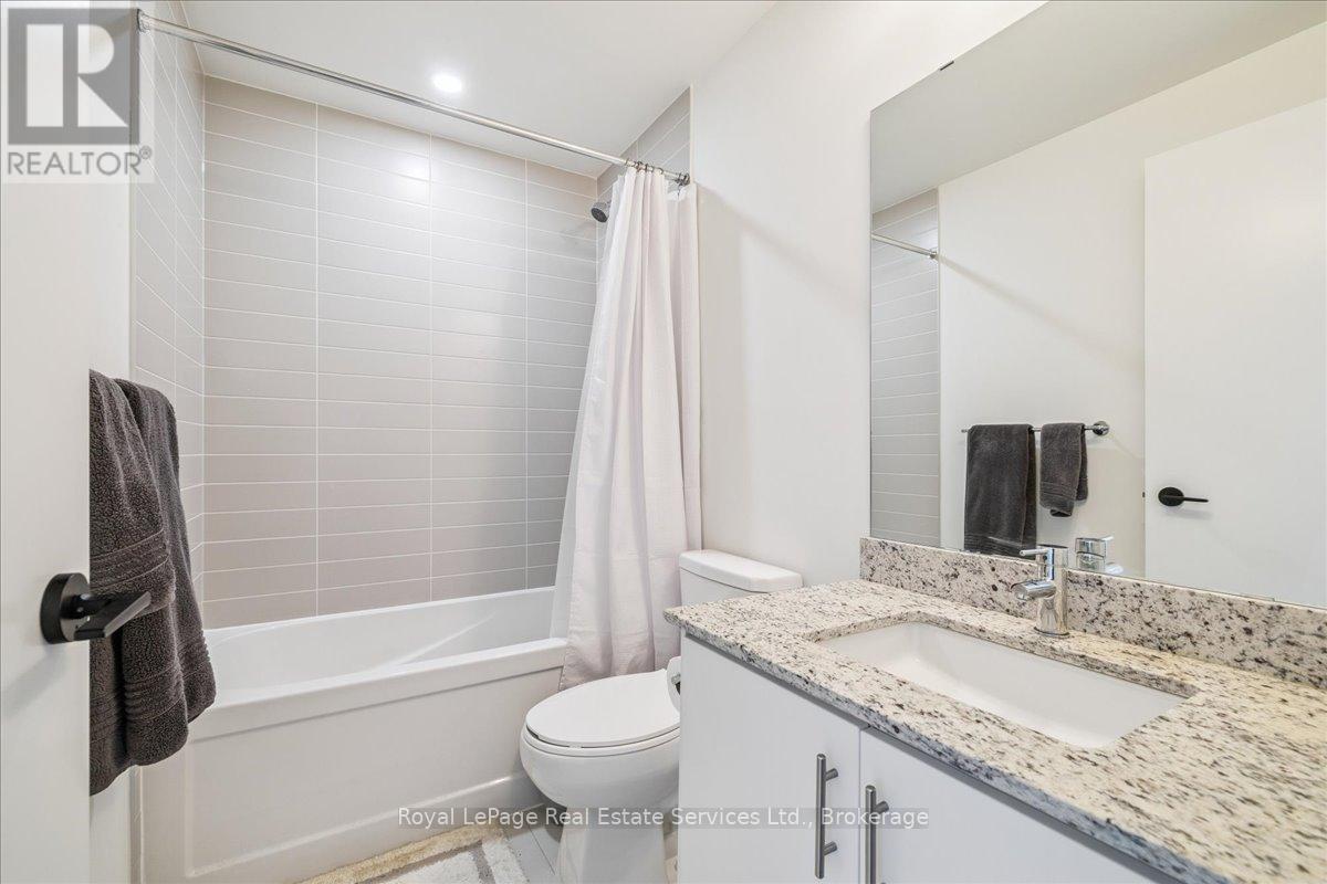 2001 - 335 Wheat Boom Drive, Oakville, Ontario  L6H 7Y1 - Photo 31 - W12373999