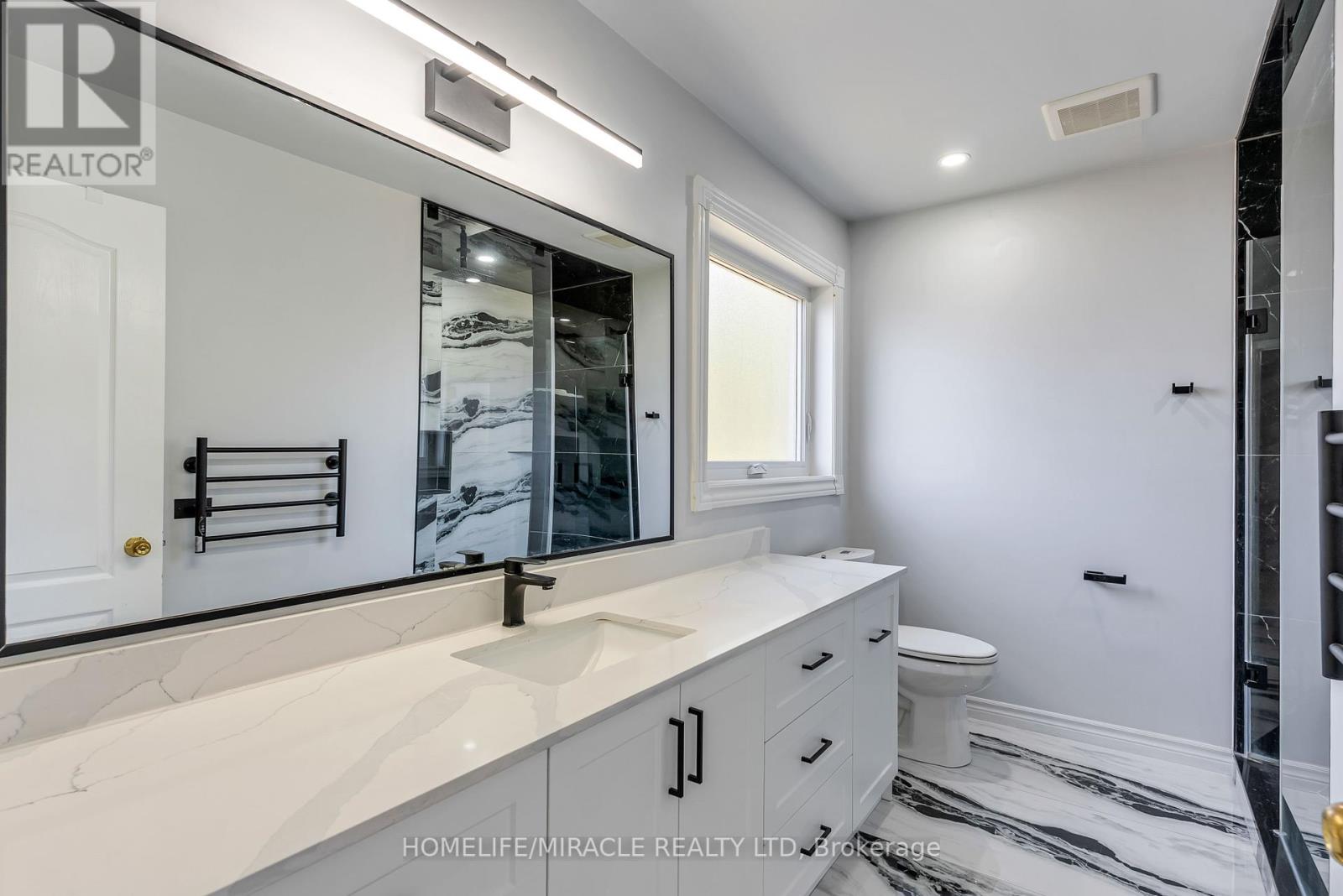 14 Galveston Crescent, Brampton, Ontario  L7A 3R7 - Photo 18 - W12372789