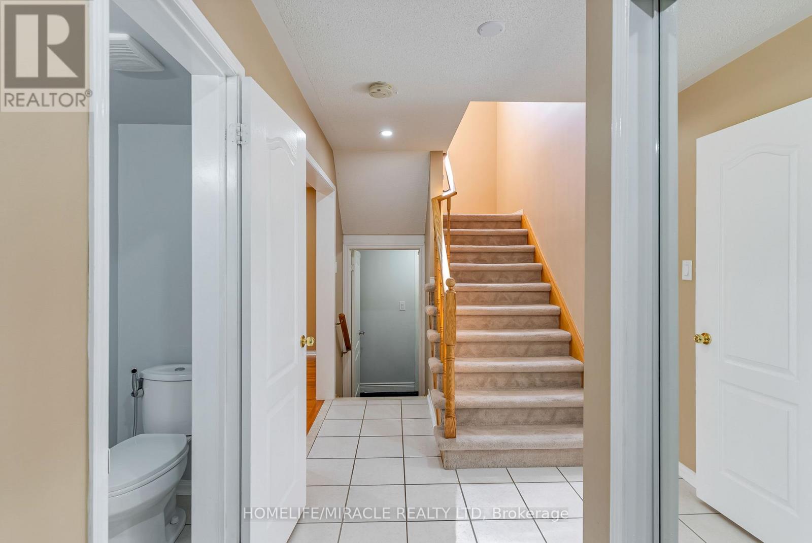 14 Galveston Crescent, Brampton, Ontario  L7A 3R7 - Photo 13 - W12372789