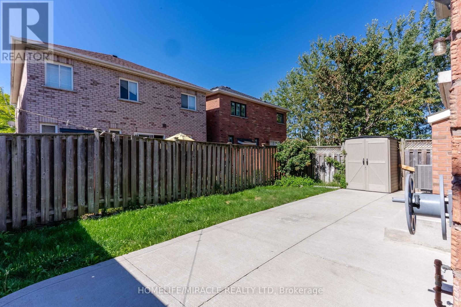 14 Galveston Crescent, Brampton, Ontario  L7A 3R7 - Photo 27 - W12372789