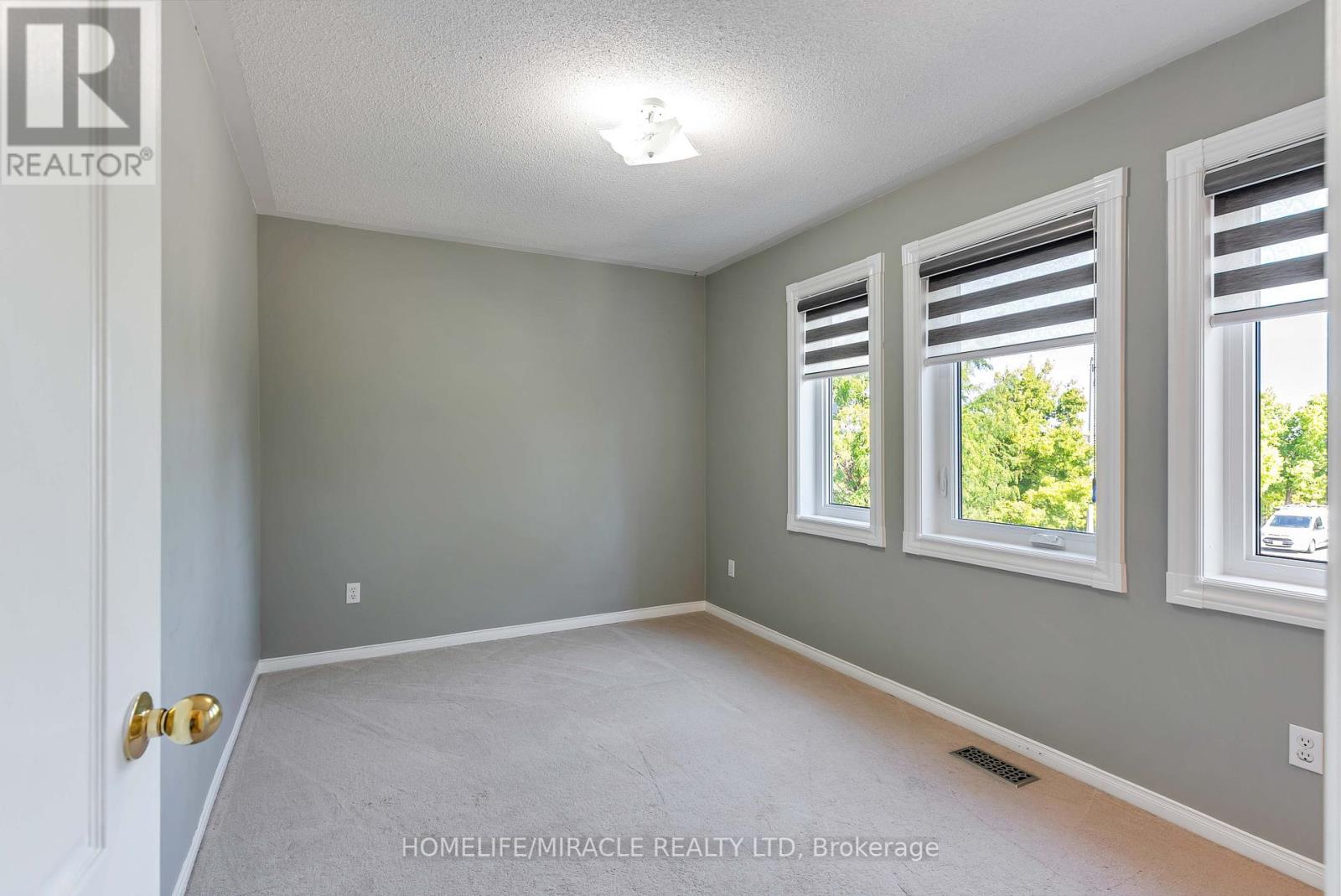 14 Galveston Crescent, Brampton, Ontario  L7A 3R7 - Photo 23 - W12372789