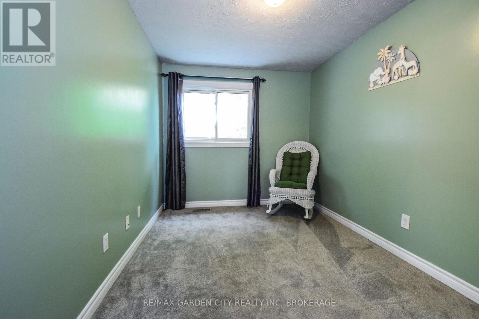 37 - 185 Denistoun Street, Welland, Ontario  L3C 6J6 - Photo 34 - X12374028