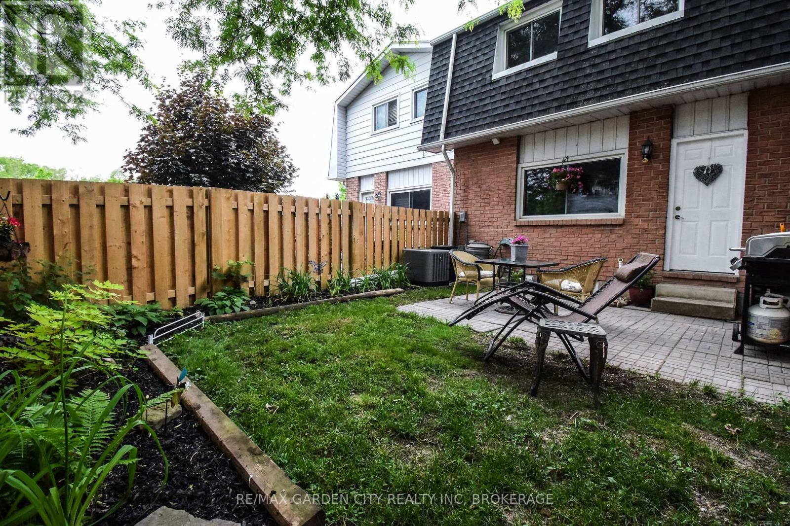 37 - 185 Denistoun Street, Welland, Ontario  L3C 6J6 - Photo 36 - X12374028