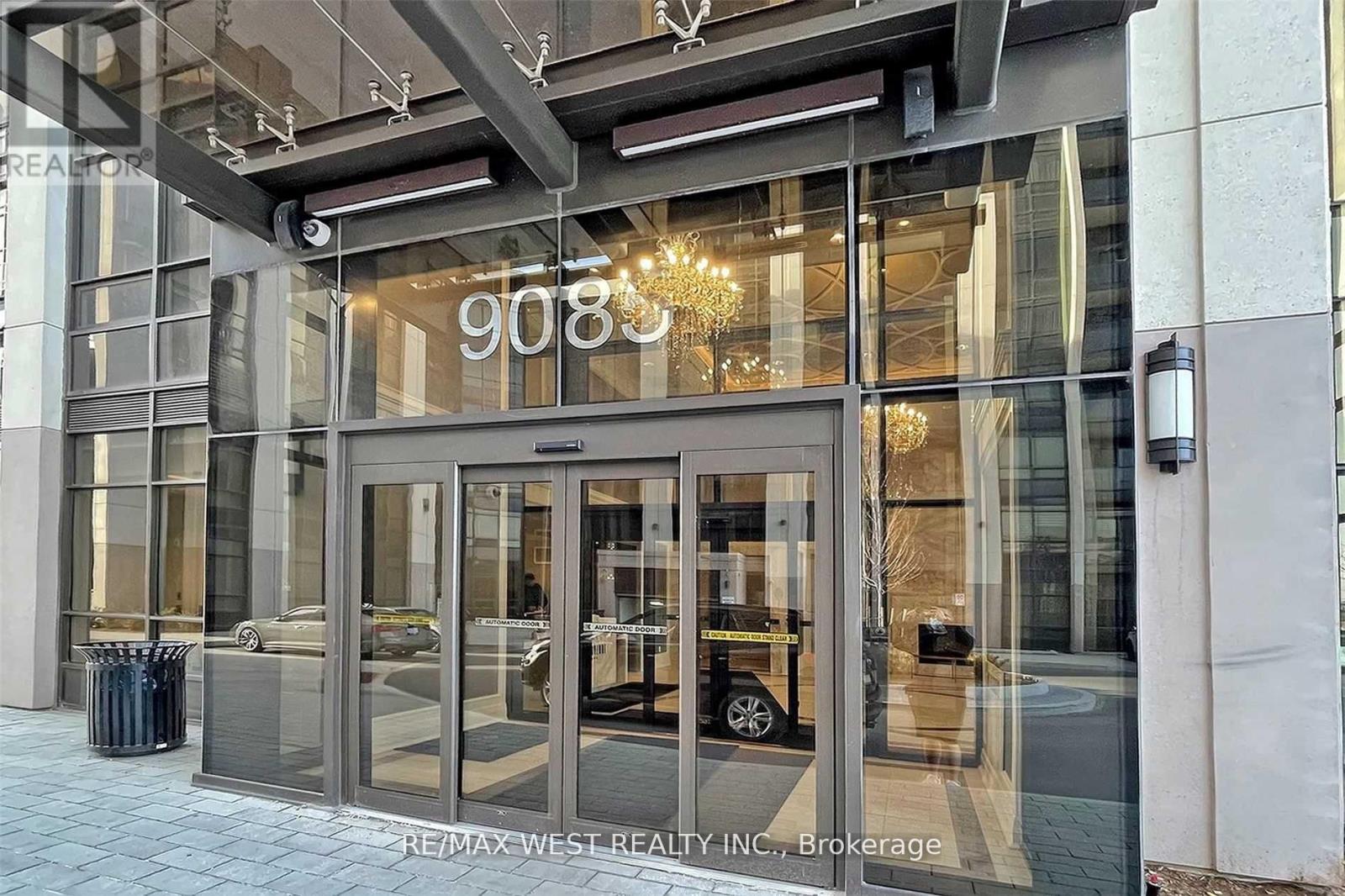 301 - 9085 Jane Street, Vaughan, Ontario  L4K 0L8 - Photo 2 - N12373732