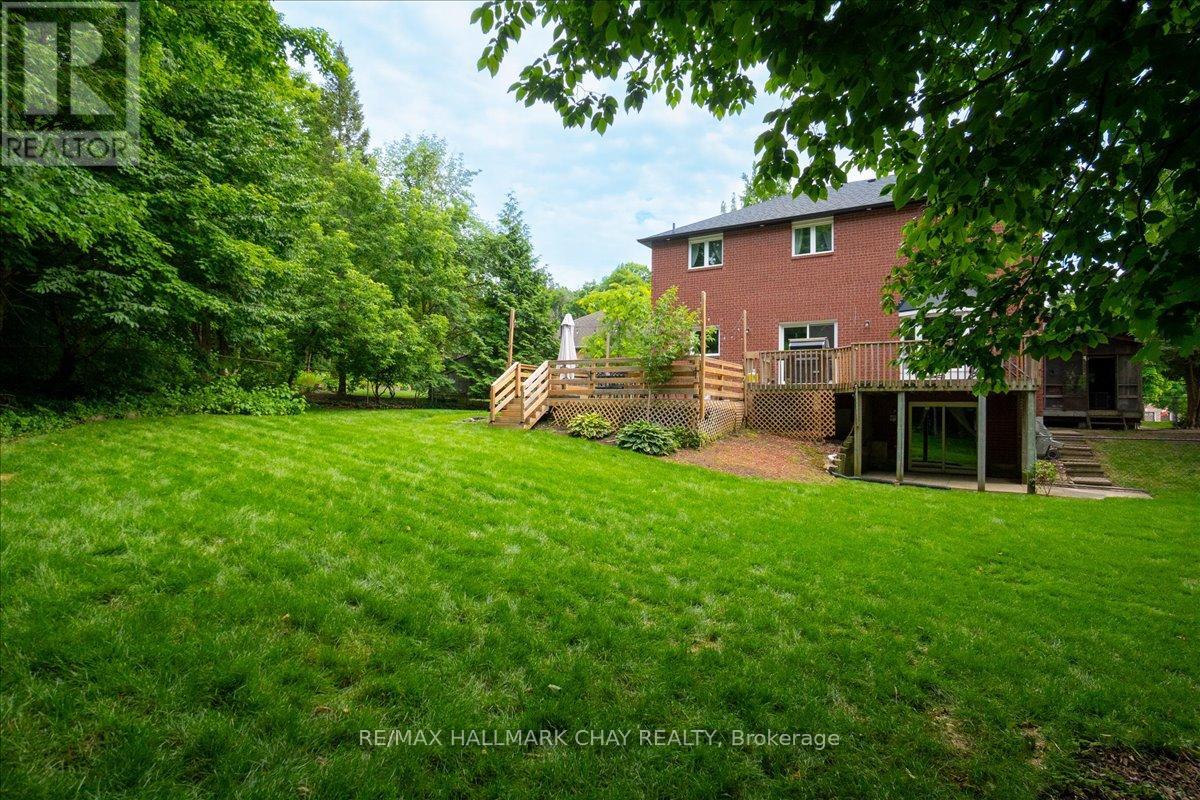 34 Previn Court, New Tecumseth, Ontario  L9R 1N8 - Photo 38 - N12373836