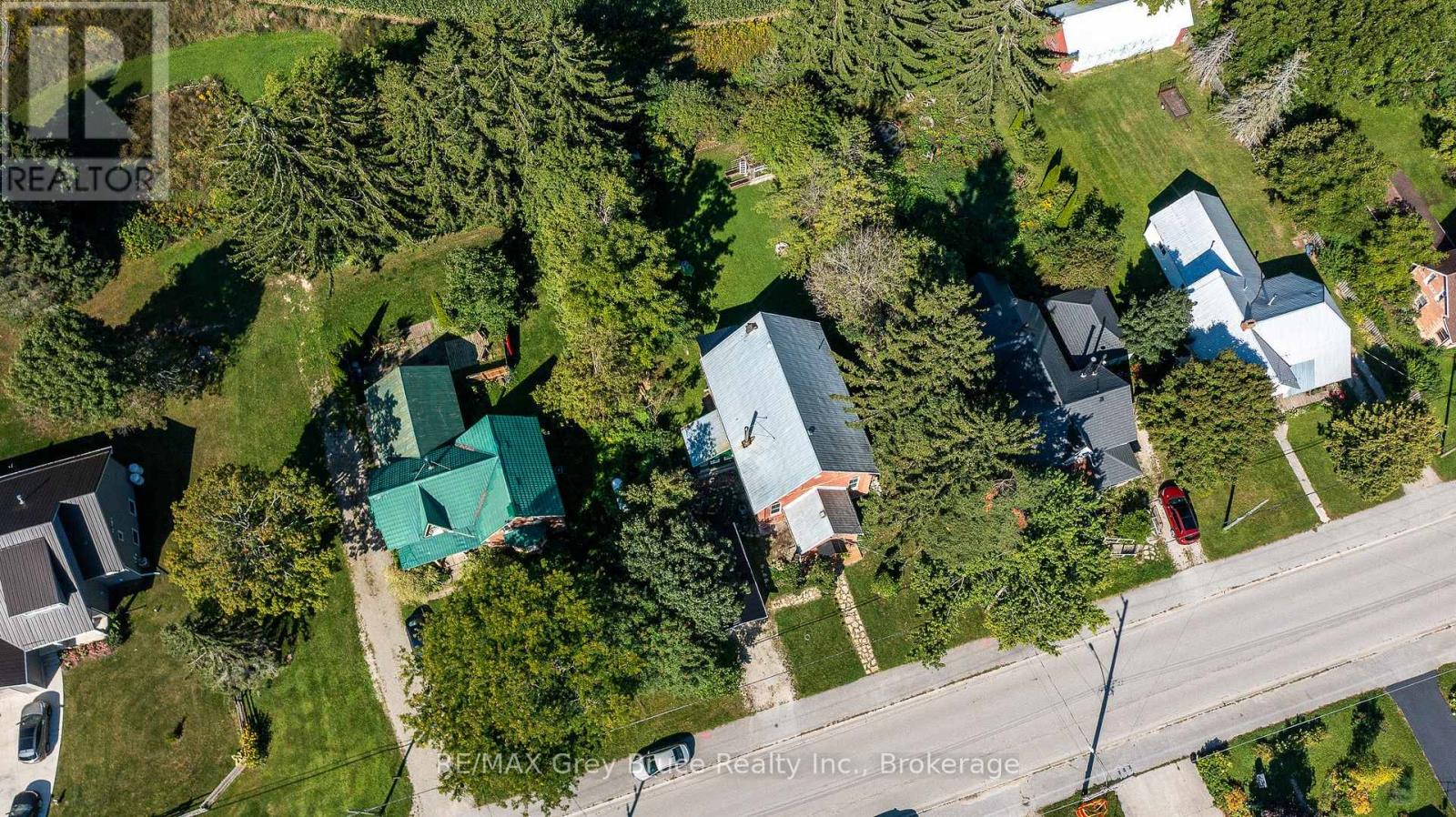 319930 Kemble Rock Road, Georgian Bluffs, Ontario  N0H 1S0 - Photo 41 - X12373998