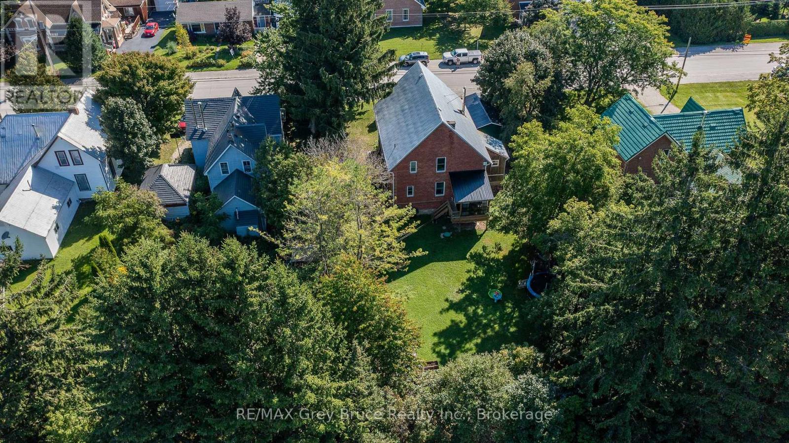 319930 Kemble Rock Road, Georgian Bluffs, Ontario  N0H 1S0 - Photo 43 - X12373998