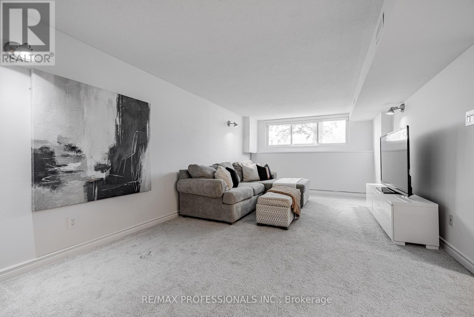 16 Wales Avenue N, Adjala-Tosorontio, Ontario  L0M 1J0 - Photo 22 - N12373905