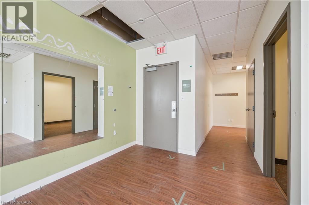 751 Victoria Street S Unit# 200, Kitchener, Ontario  N2M 5N4 - Photo 11 - 40761436
