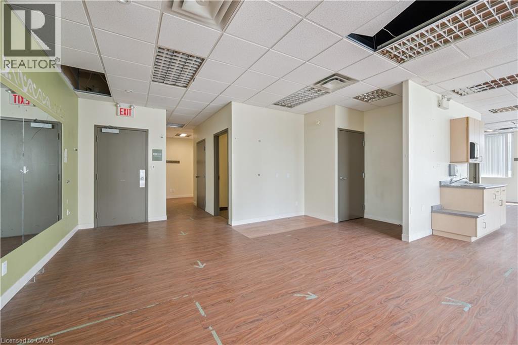 751 Victoria Street S Unit# 200, Kitchener, Ontario  N2M 5N4 - Photo 13 - 40761436