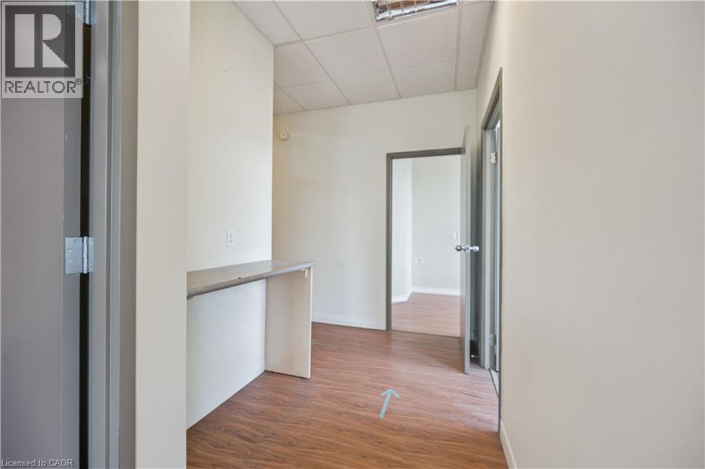 751 Victoria Street S Unit# 200, Kitchener, Ontario  N2M 5N4 - Photo 32 - 40761436