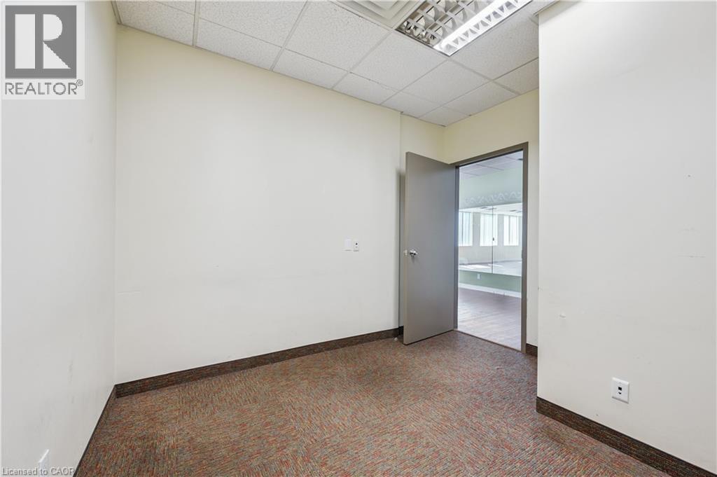 751 Victoria Street S Unit# 200, Kitchener, Ontario  N2M 5N4 - Photo 43 - 40761436