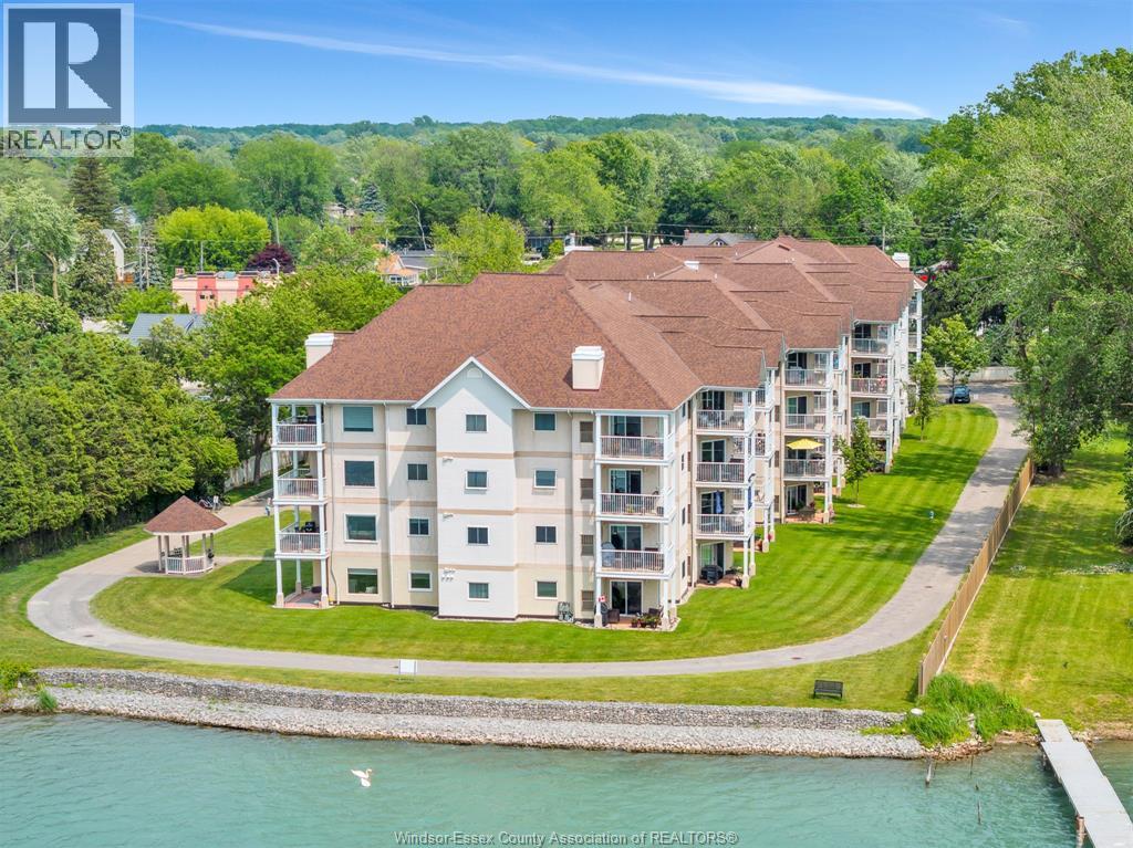 MLS# 25022026: 40 ADAMS LANE Unit# 208, LaSalle, Canada