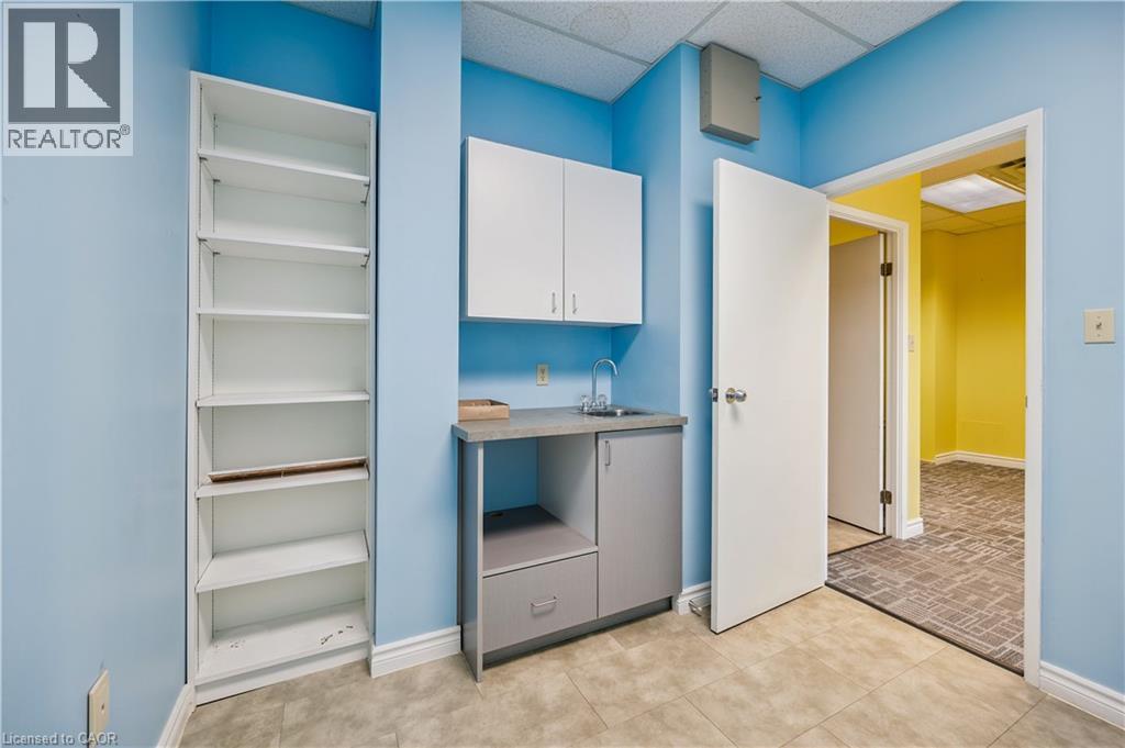 751 Victoria Street S Unit# 202, Kitchener, Ontario  N2M 5N4 - Photo 22 - 40761428