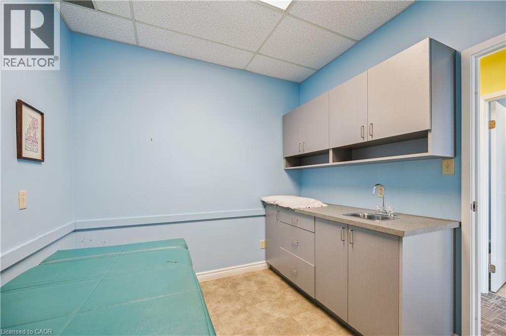 751 Victoria Street S Unit# 202, Kitchener, Ontario  N2M 5N4 - Photo 27 - 40761428