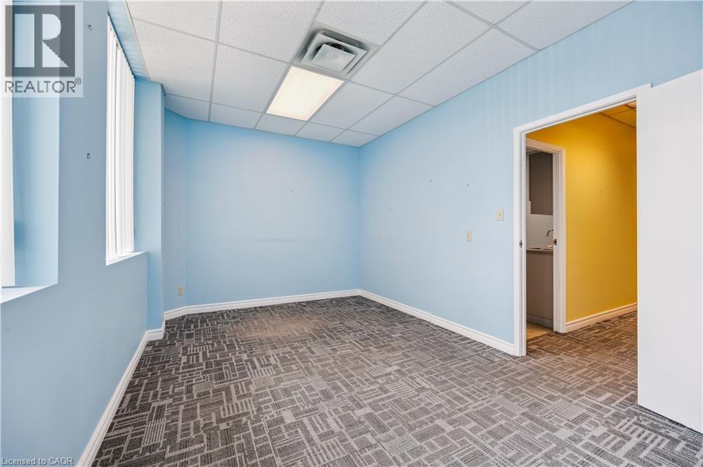 751 Victoria Street S Unit# 202, Kitchener, Ontario  N2M 5N4 - Photo 28 - 40761428