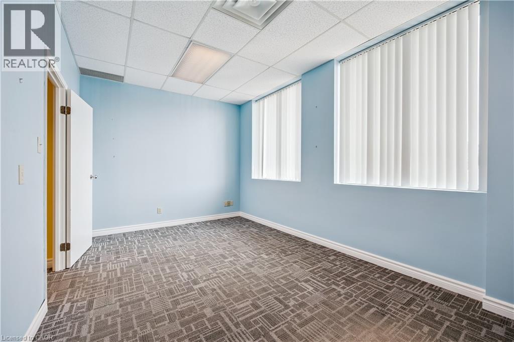 751 Victoria Street S Unit# 202, Kitchener, Ontario  N2M 5N4 - Photo 31 - 40761428