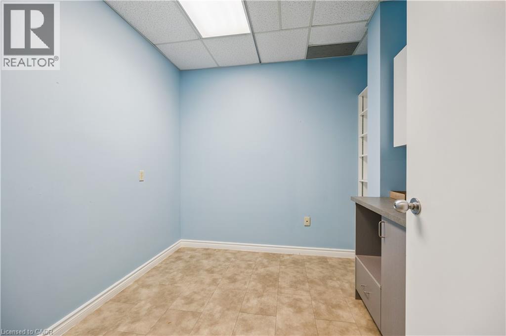 751 Victoria Street S Unit# 202, Kitchener, Ontario  N2M 5N4 - Photo 24 - 40761428