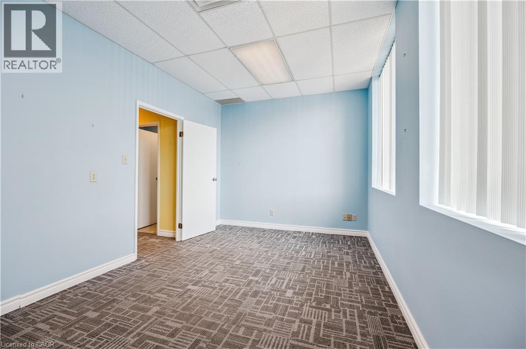 751 Victoria Street S Unit# 202, Kitchener, Ontario  N2M 5N4 - Photo 30 - 40761428
