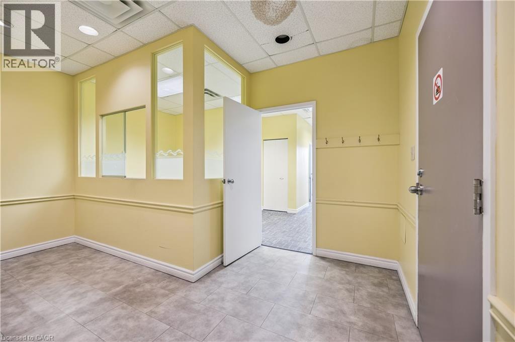 751 Victoria Street S Unit# 202, Kitchener, Ontario  N2M 5N4 - Photo 15 - 40761428
