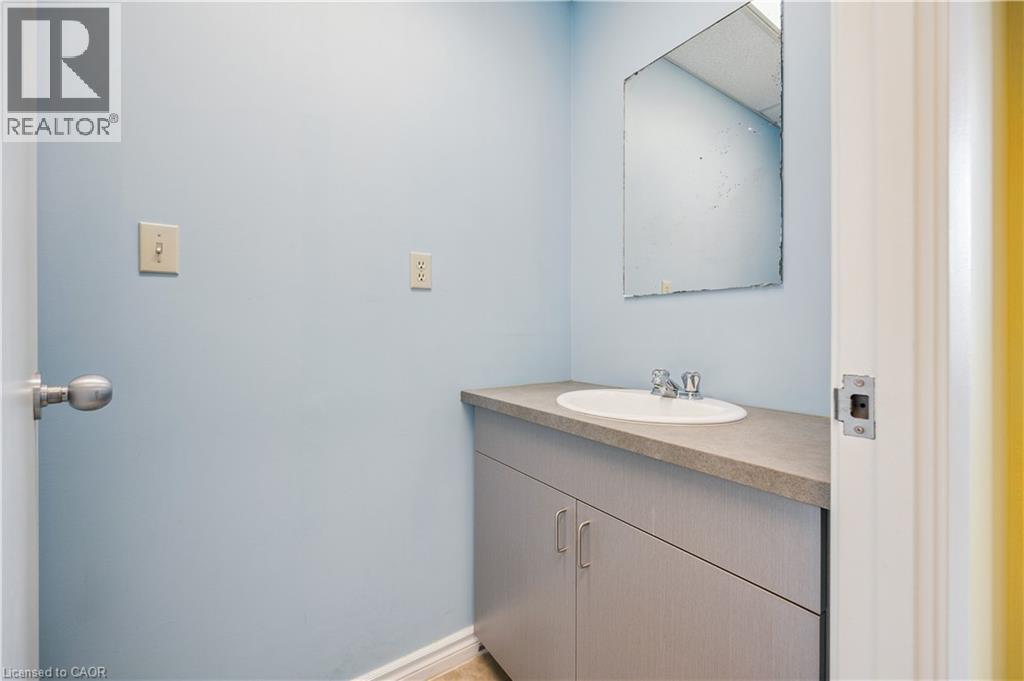 751 Victoria Street S Unit# 202, Kitchener, Ontario  N2M 5N4 - Photo 32 - 40761428