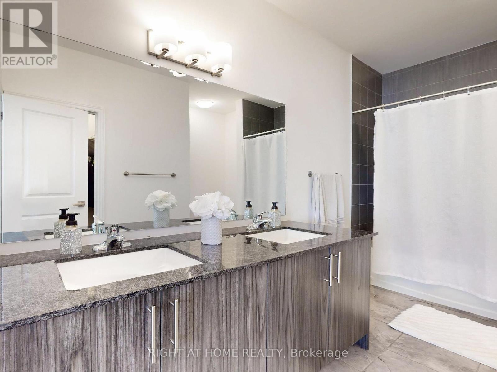 1 Harvest Crescent, Barrie (Innis-Shore), Ontario  L9J 0T3 - Photo 20 - S12373770
