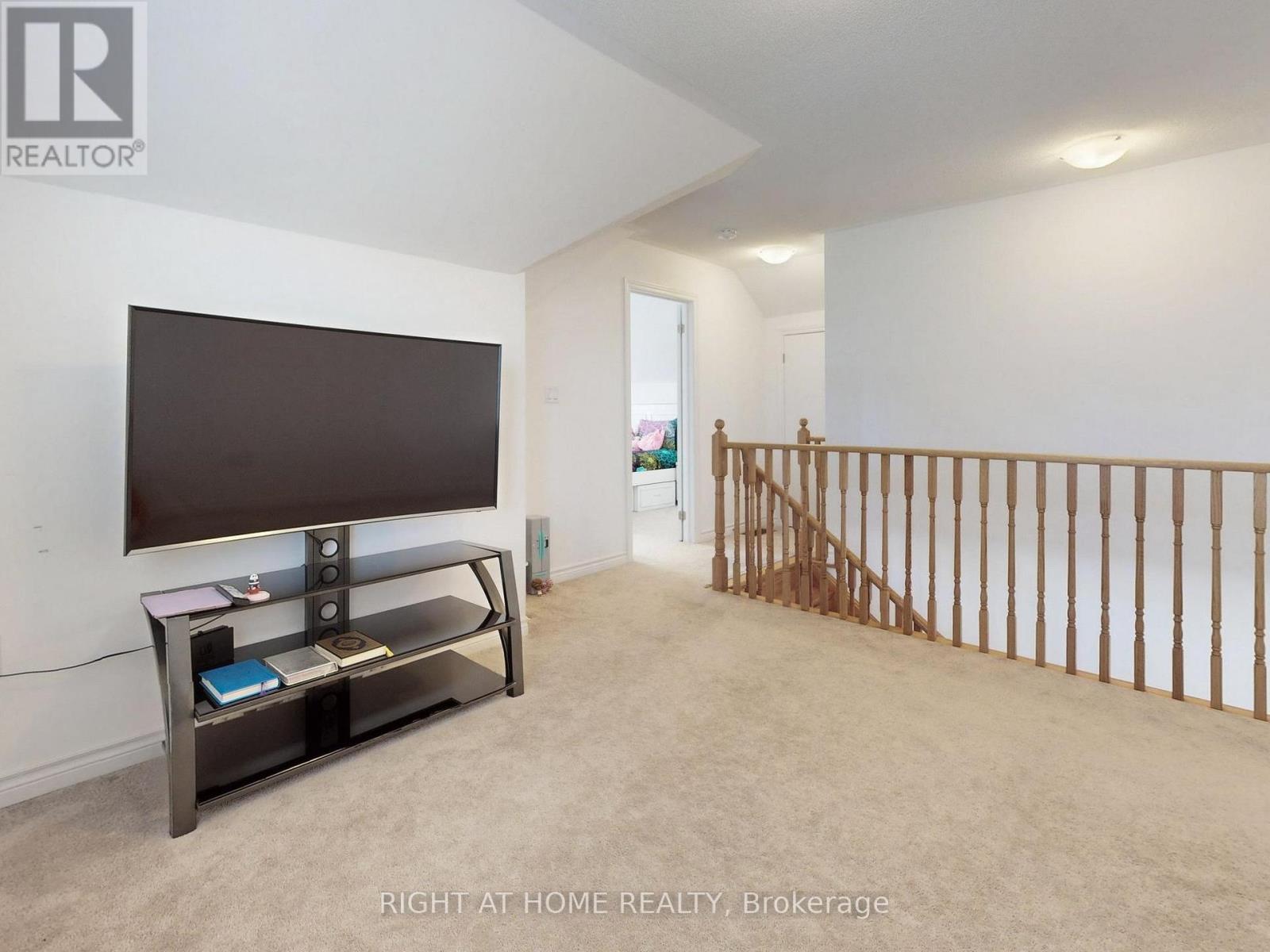 1 Harvest Crescent, Barrie (Innis-Shore), Ontario  L9J 0T3 - Photo 30 - S12373770