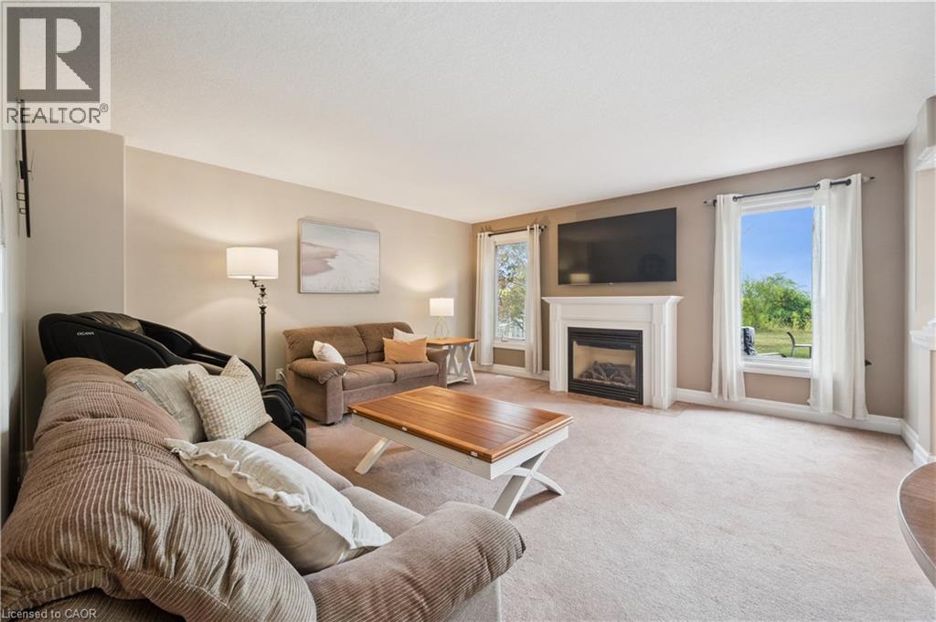 Property at 957 BANFFSHIRE Court image 5