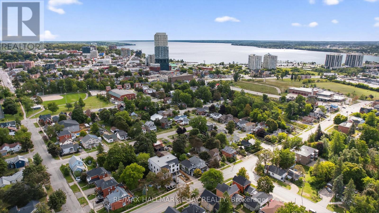 53 Eccles Street N, Barrie, Ontario  L4N 1Y3 - Photo 48 - S12373334